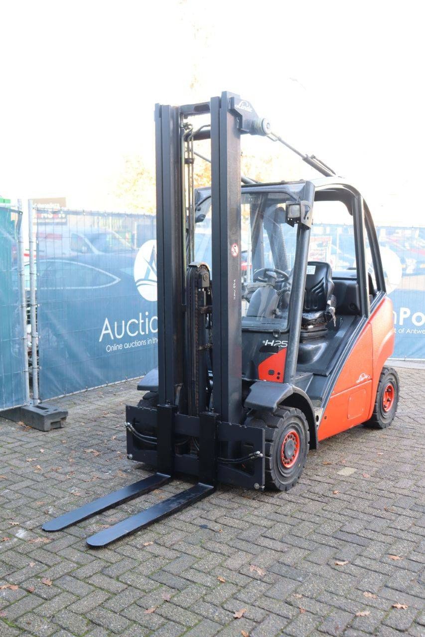 Forklift Linde H25T LPG 2500kg 5.9m 2006