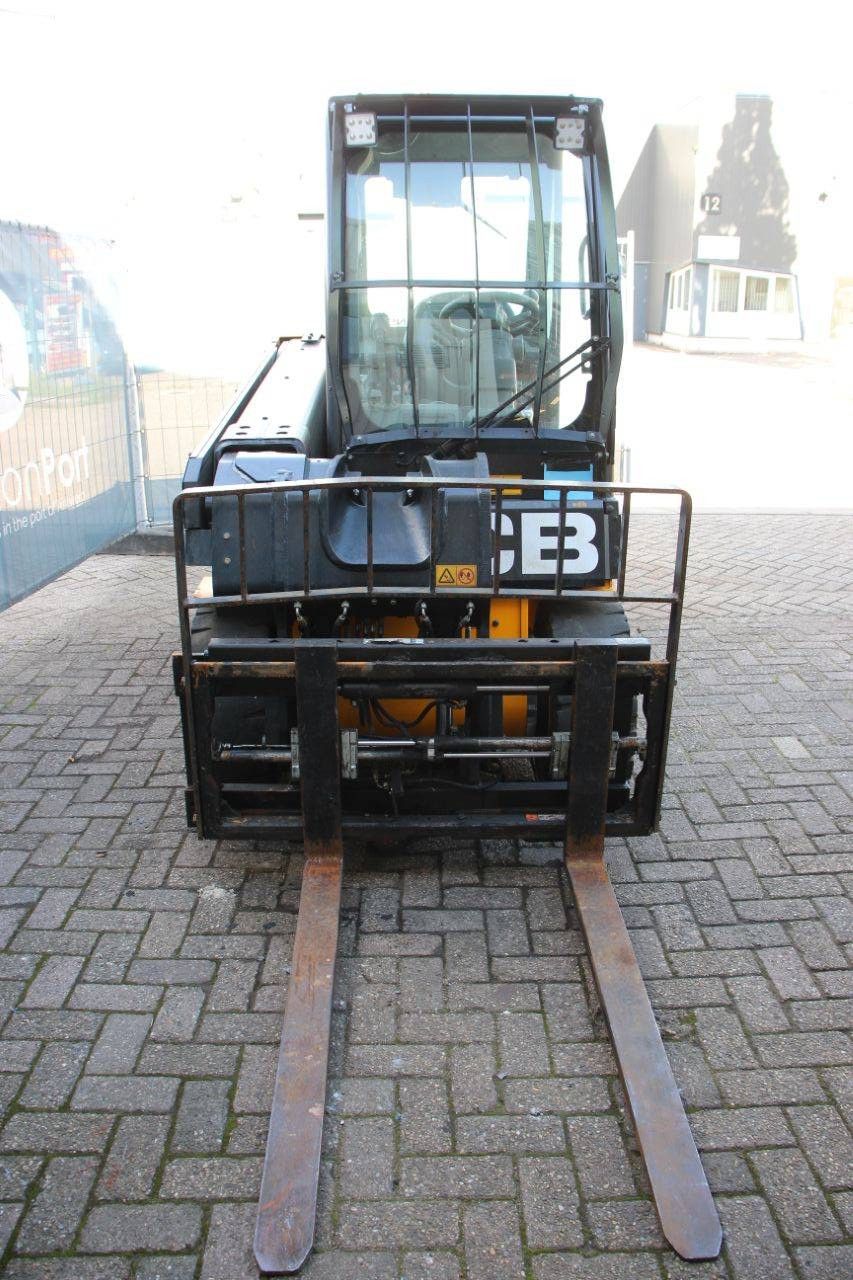 Verreiker JCB 30-19E Elektrisch 3000kg 4m 2019