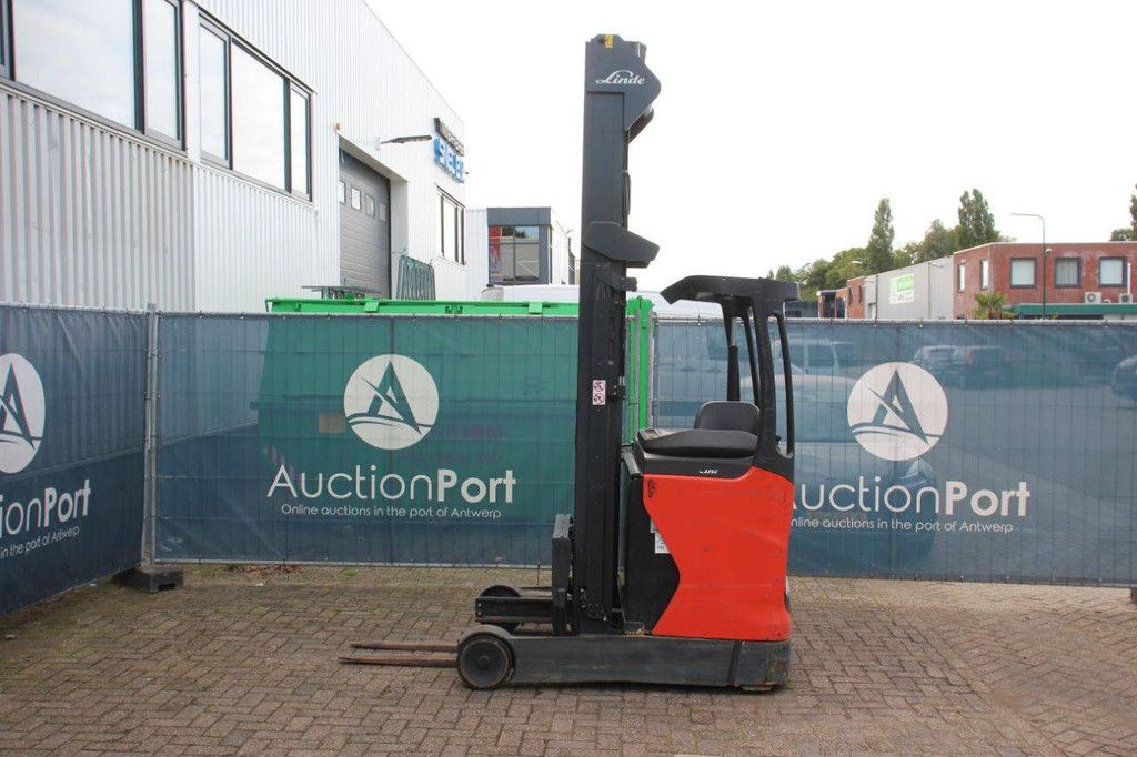 Schubmaststapler Linde R14-01 Elektro 1400 kg 8,6 m 2016