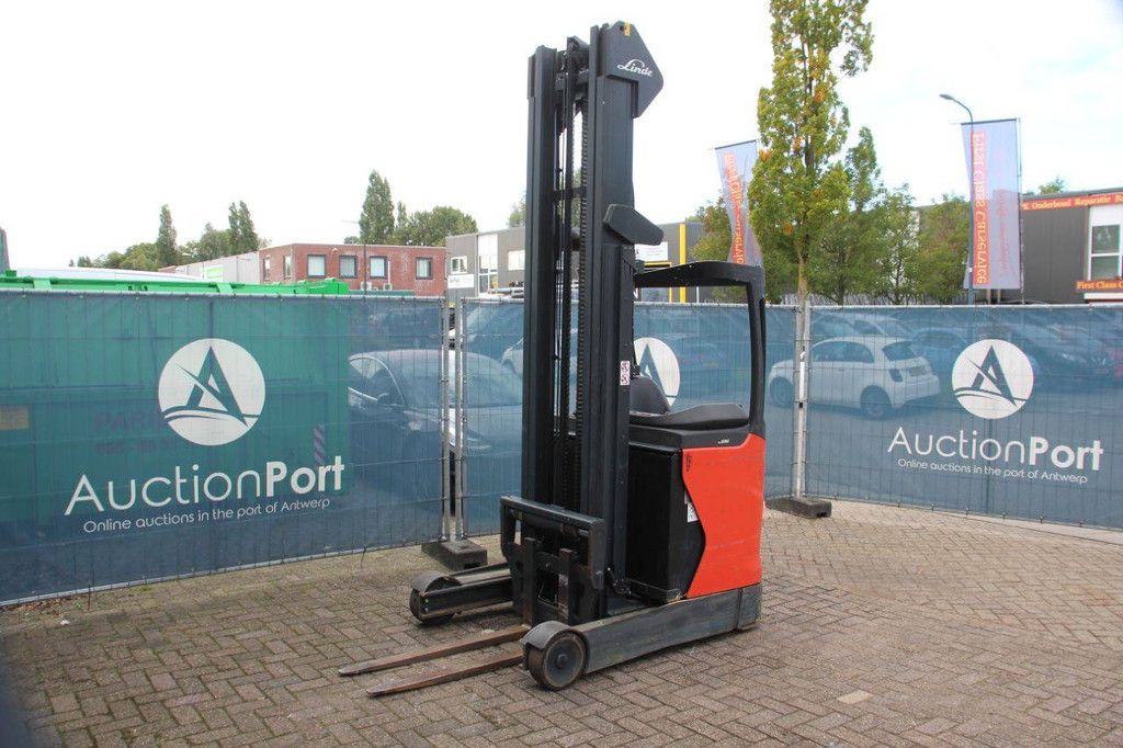 Schubmaststapler Linde R14-01 Elektro 1400 kg 8,6 m 2016