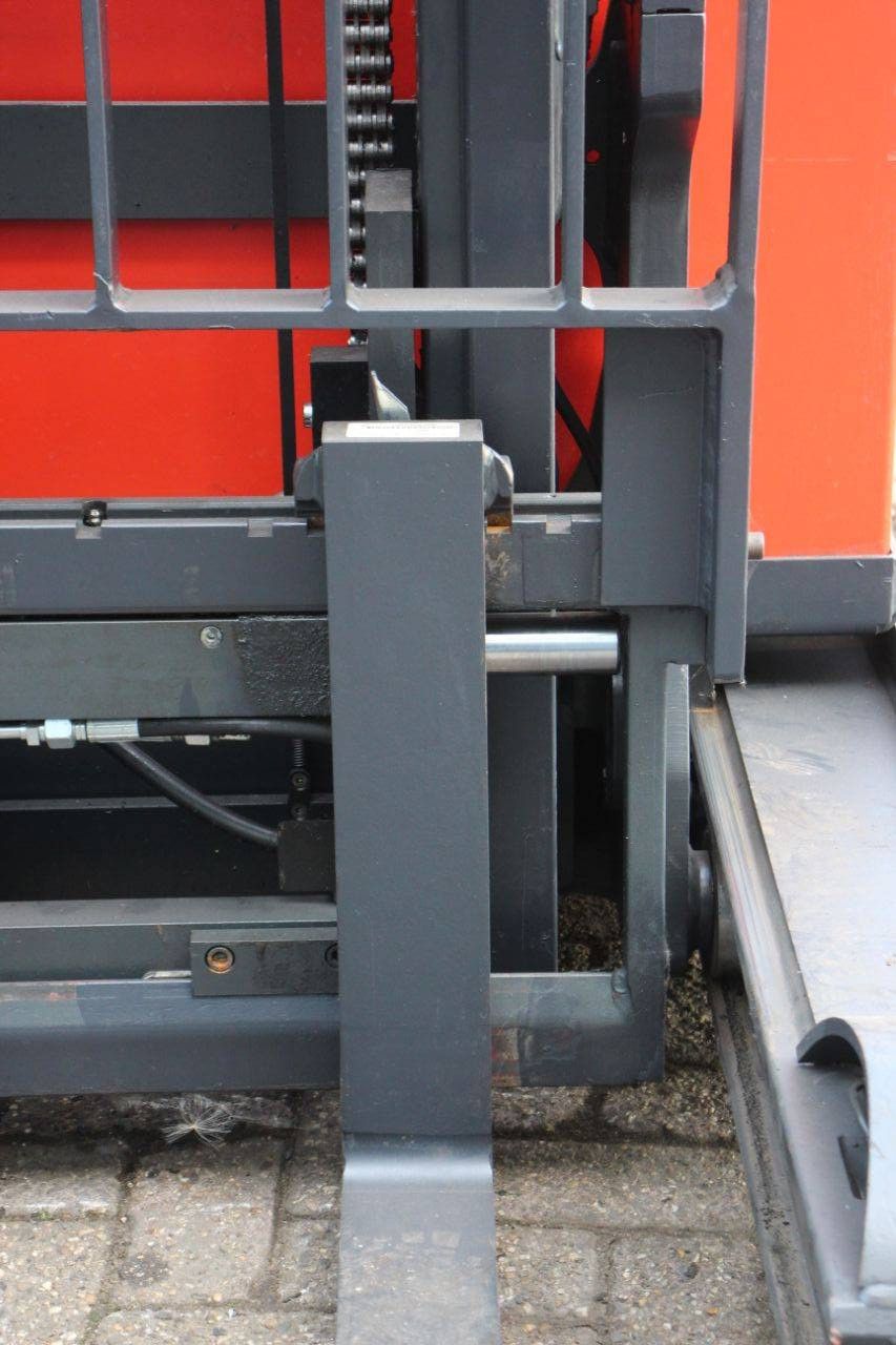 Reachtruck Linde R14B-01 Elektrisch 1400kg 7.8m 2017