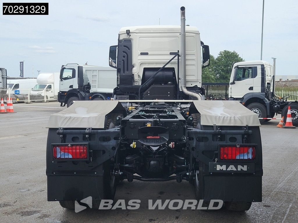 MAN TGS 40.400 6X4 NEW 6x4 chassis PTO Preparation Steelsuspension Big-Axle Automatic Euro 2
