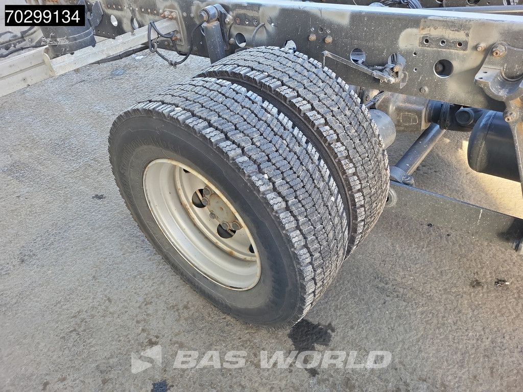 Mercedes Atego Atego 1224 4X2 12tons chassis LOW Mileage! Automatic Airco Euro 6