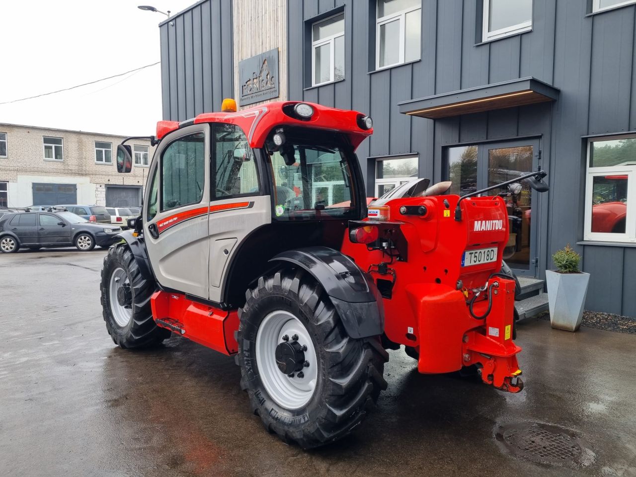 Manitou MLT 840-145 PS for sale
