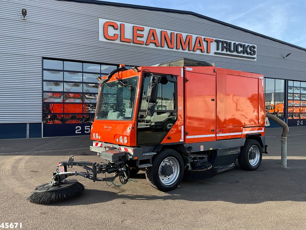 Dulevo 5020 Euro 6 with 3-rd brush