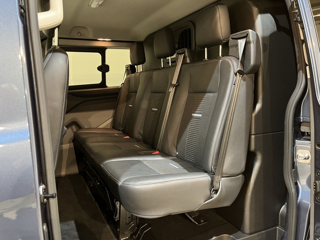 Ford Transit Custom 320 2.0 TDCI L2H1 Active 170 PK Automaat DC Dubbel Cabine / Euro 6 / 2X Schuifdeur / Airco / Cruise Control / Camera / CarPlay / Navigatie / Trekhaak / 52.500 KM !!