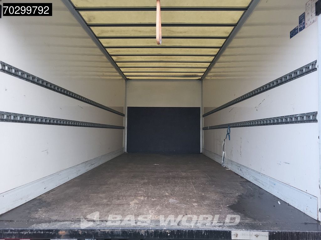 Mercedes Atego 818 4X2 8tonner Automatic 1000kg Ladebordwand Euro 6