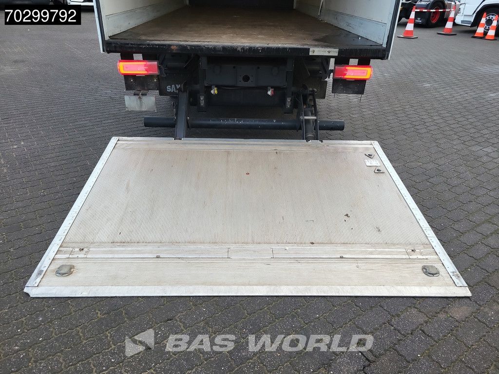 Mercedes Atego 818 4X2 8tonner Automatic 1000kg Ladebordwand Euro 6