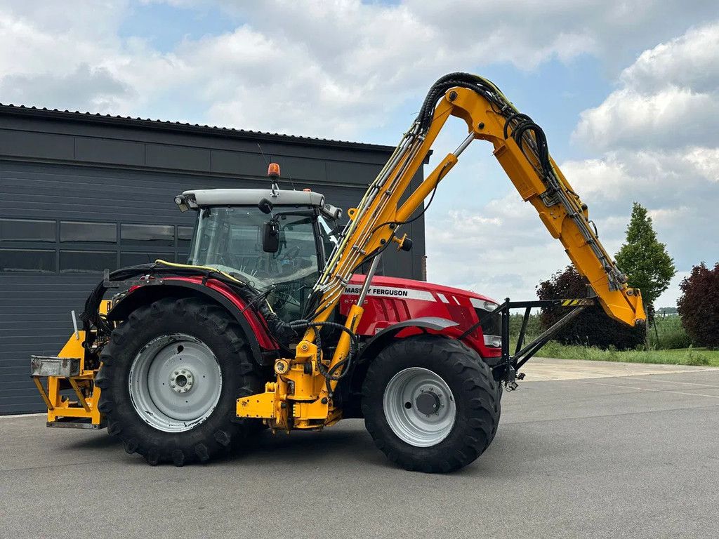 Massey Ferguson 6713S Dyna 6