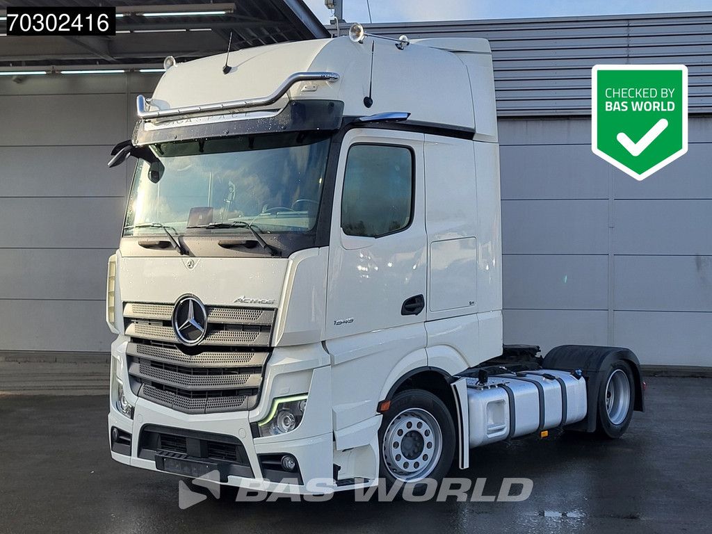 Mercedes Actros 1845 4X2 GigaSpace Mega Retarder 2x Tanks Standklima Xenon Euro 6