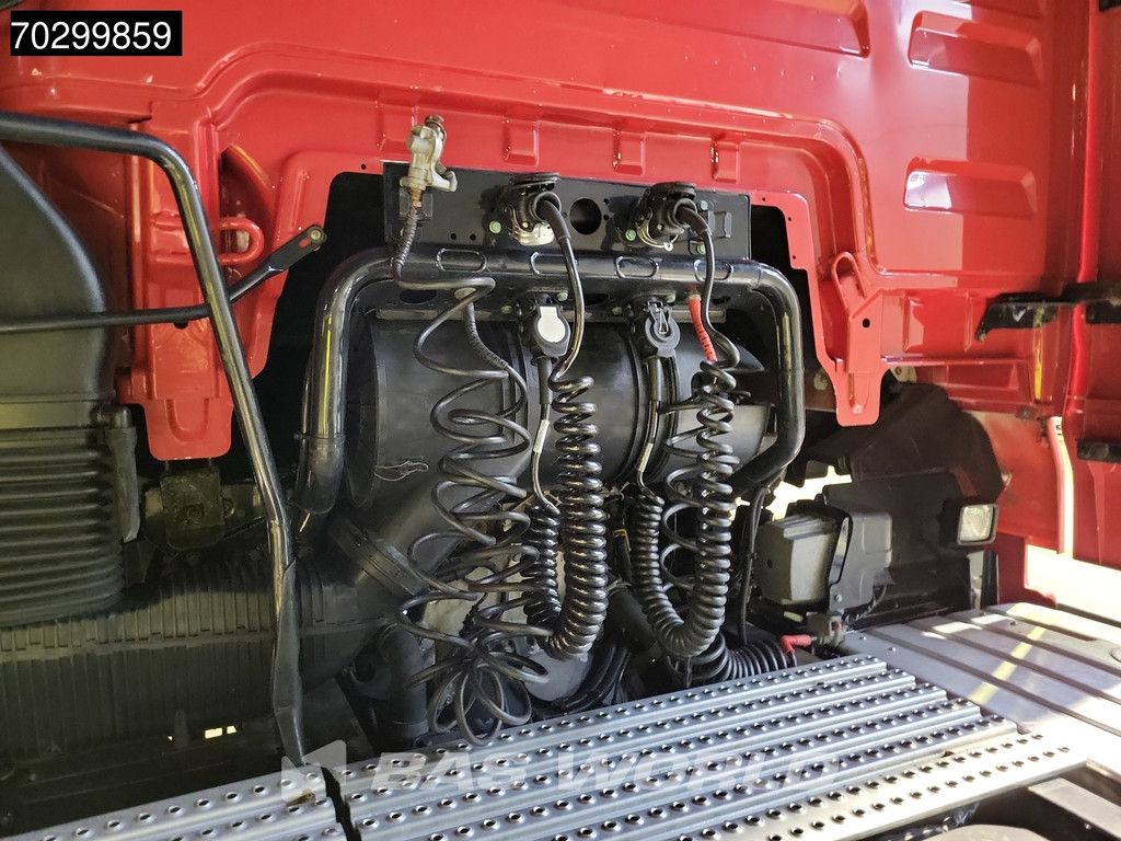 MAN TGX 18.460 4X2 XLX Retarder 2x Tanks