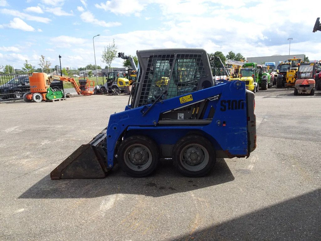 Bobcat S100