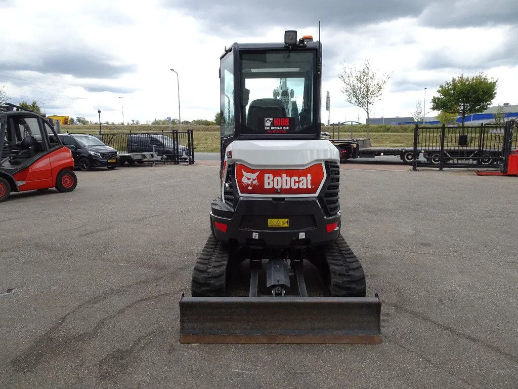 Bobcat E27Z