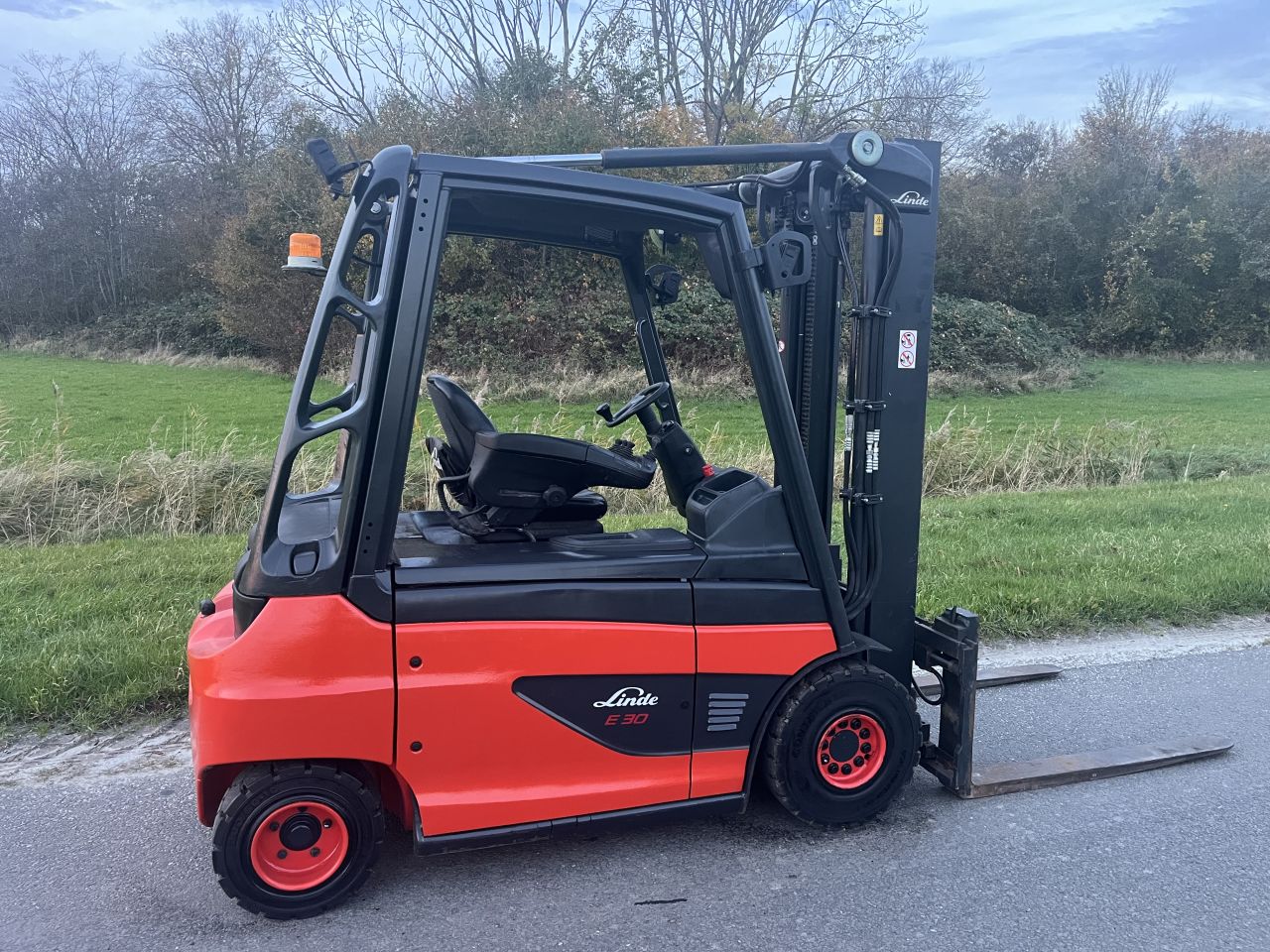 Linde E30-01 elektrische heftruck sideshift