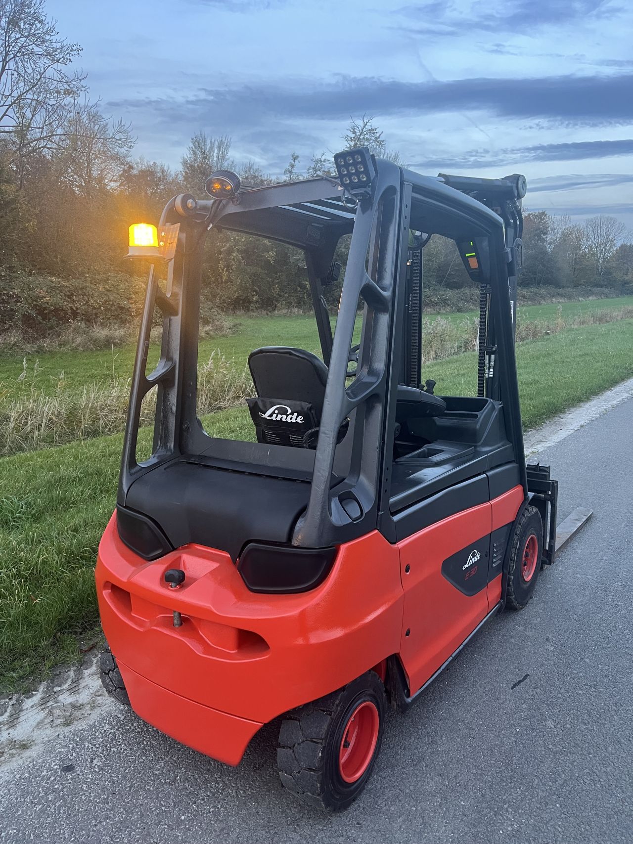 Linde E30-01 elektrische heftruck sideshift
