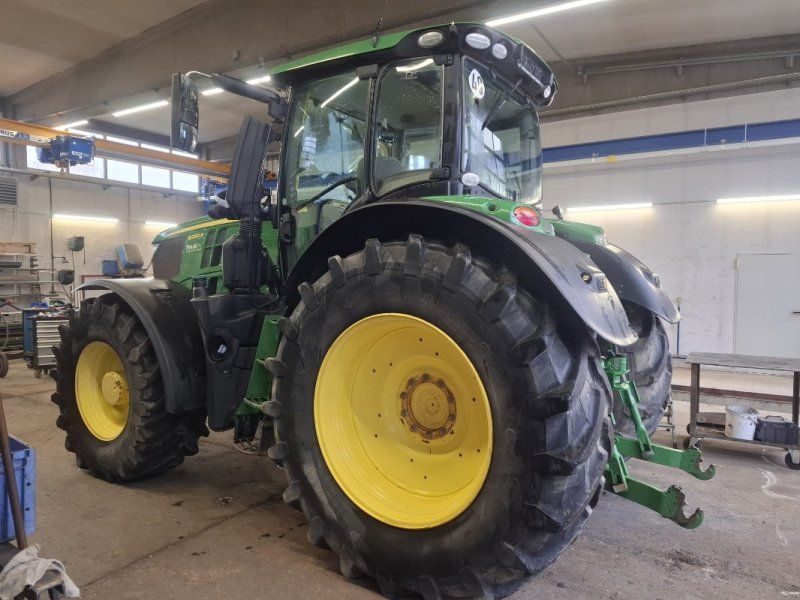 John Deere 6250R Im Kundenauftrag