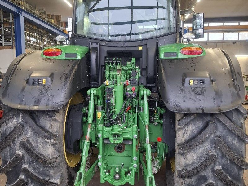 John Deere 6250R Im Kundenauftrag