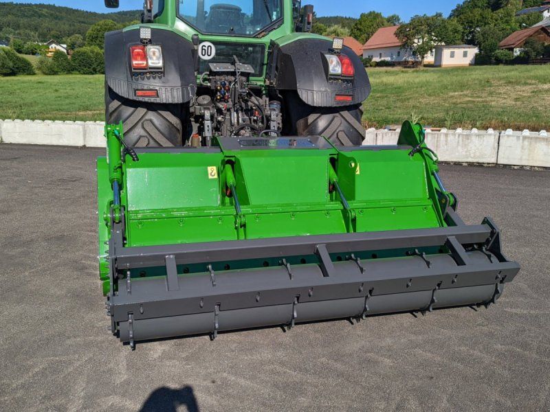Kobzarenko Forstmulcher 2,5m Drückevorrichtung Häckselklappe