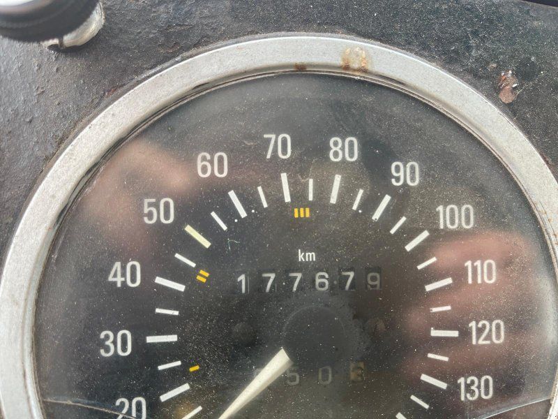 Mercedes-Benz Unimog U1000 Forst