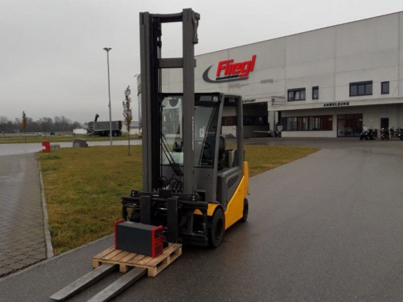 Jungheinrich EFGS 30 S