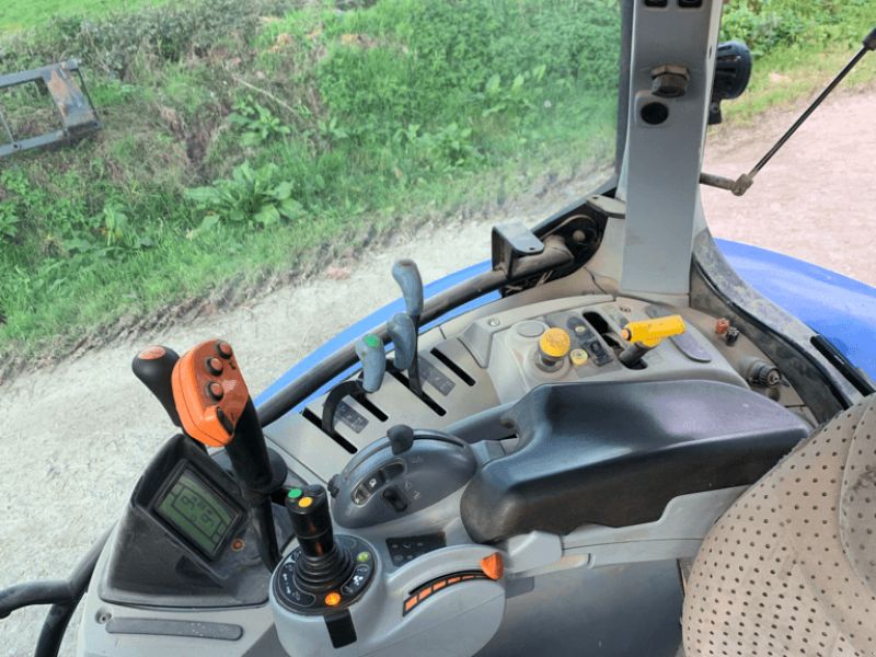 New Holland T6.125 ELECTROCOMMAND T4B