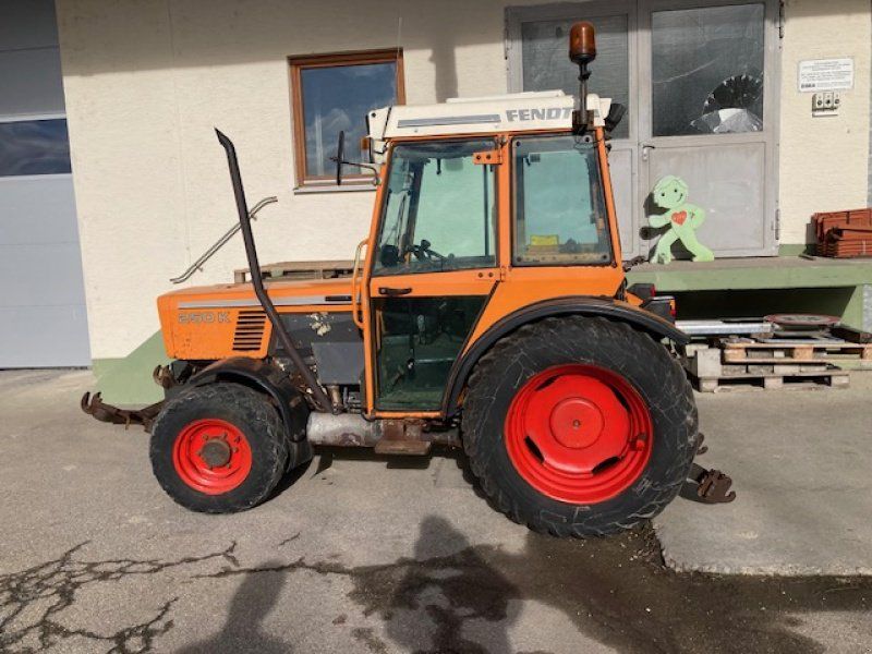Fendt 250 K mit Fronthydraulik und Frontzapfwelle