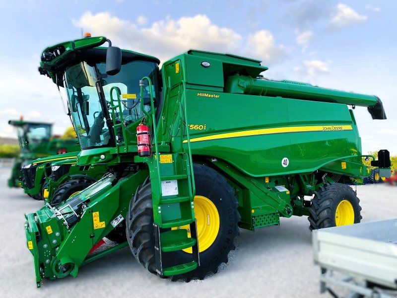 John Deere T560 Hillmaster