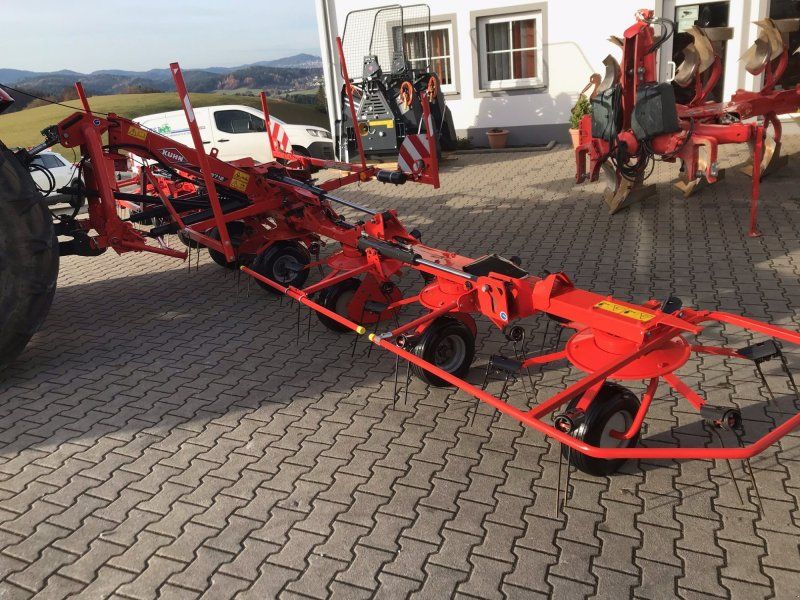 Kuhn GF 8713