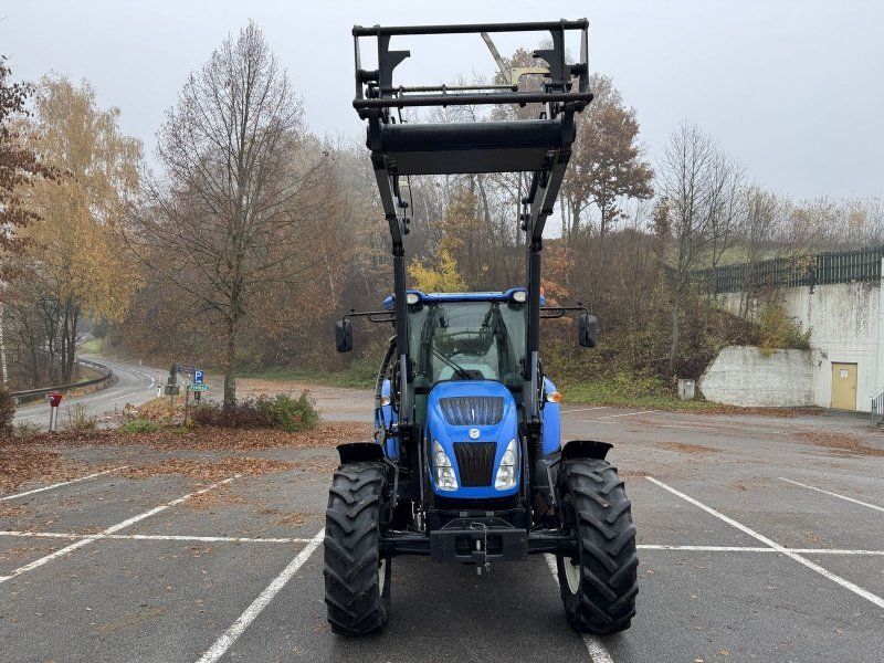 New Holland TD5.85