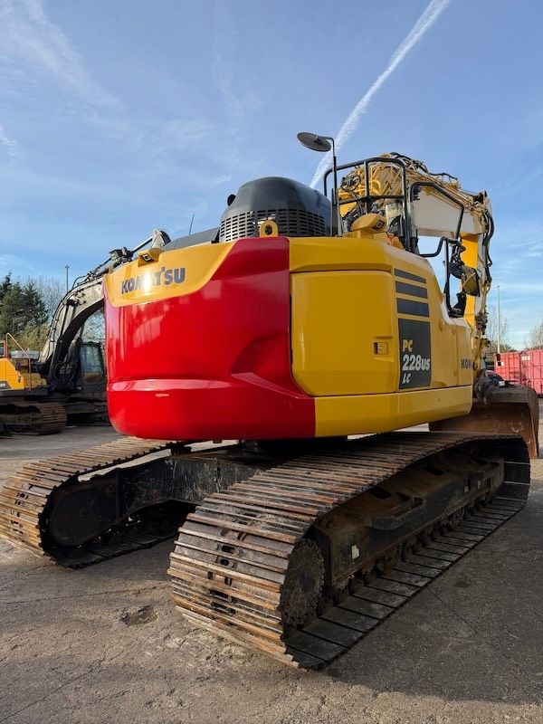 Komatsu PC 228 USLC-11