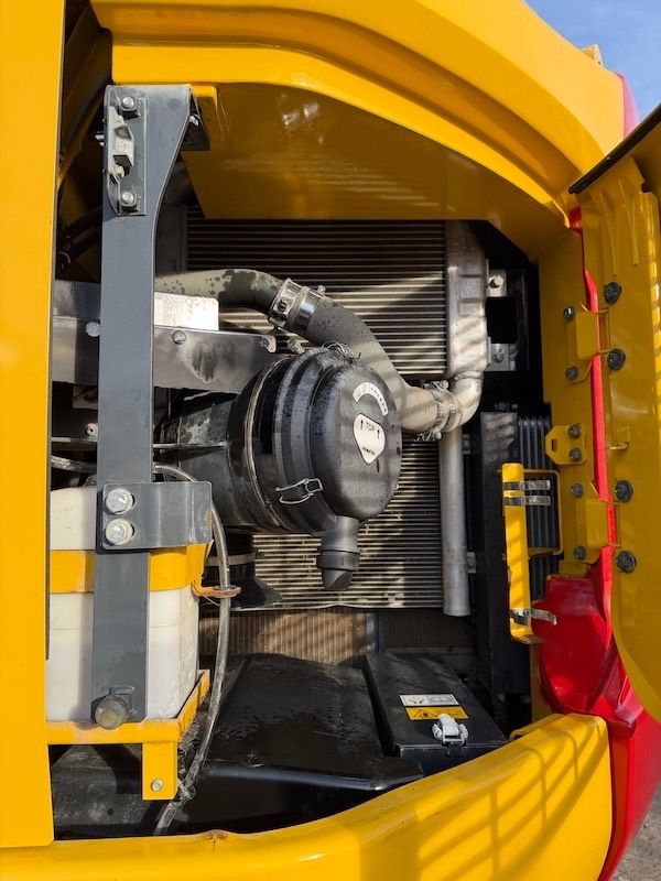 Komatsu PC 228 USLC-11