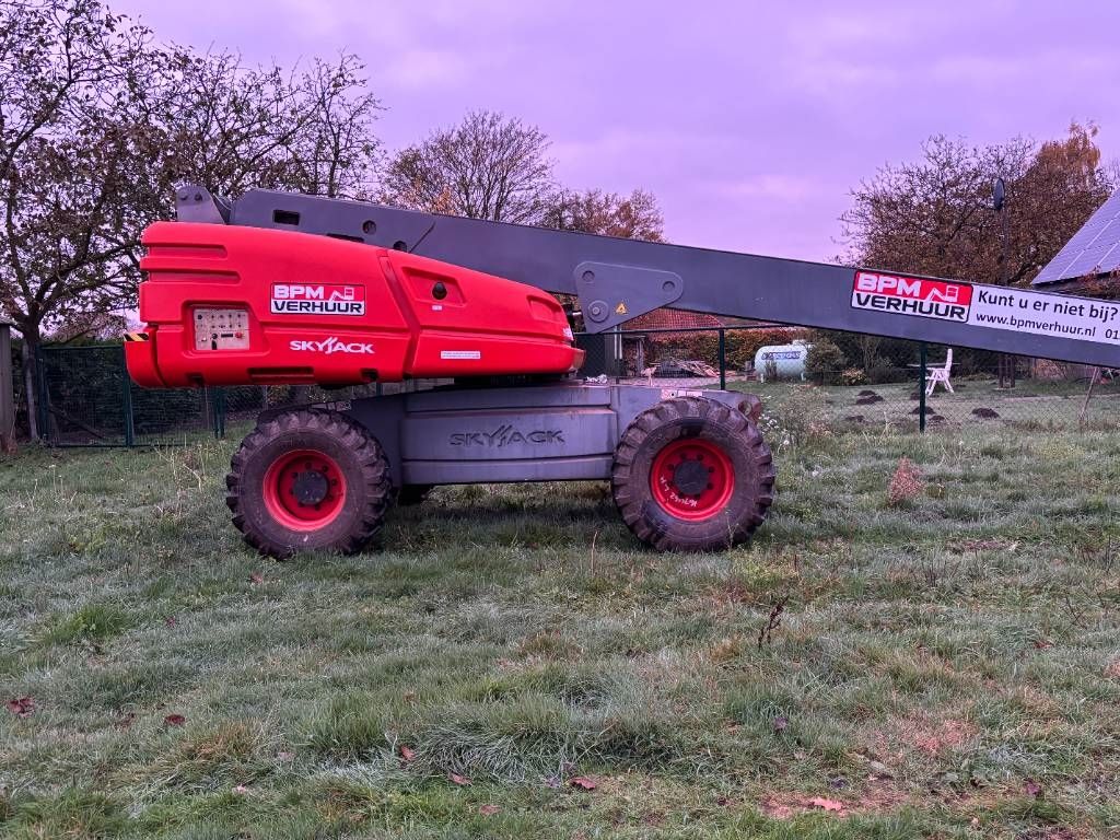 SkyJack SJ 66 T 22m telescoop hoogwerker 66t skyjack