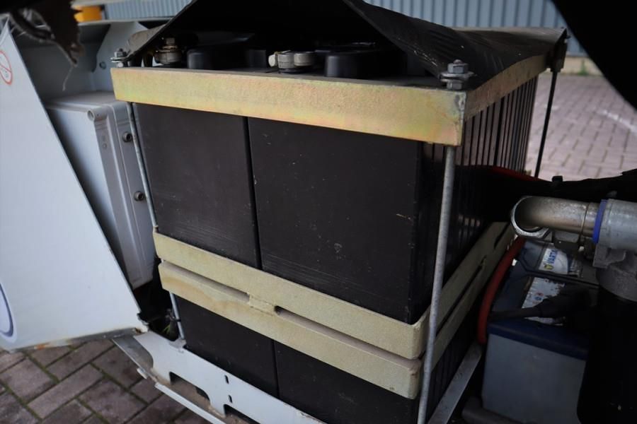 Falcon FS330Z As-Is, Bi-Energy, Diesel - Battery, 33m Wor