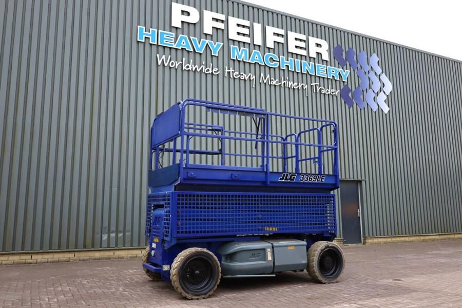 JLG 3369LE Electric, 12m Working Height, 450kg Capacit