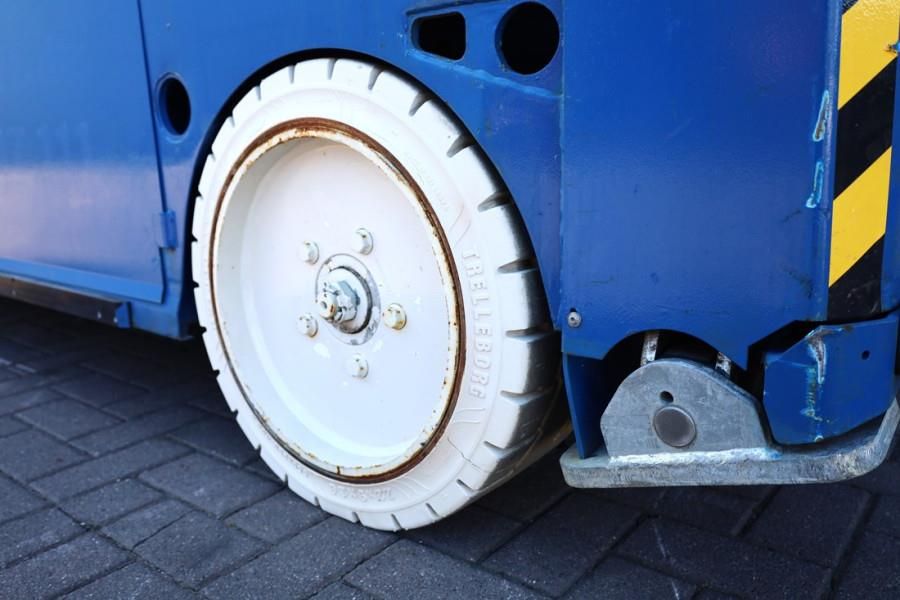 PB LIFT S225-12ES Electric, 22.5m Working Height, 450