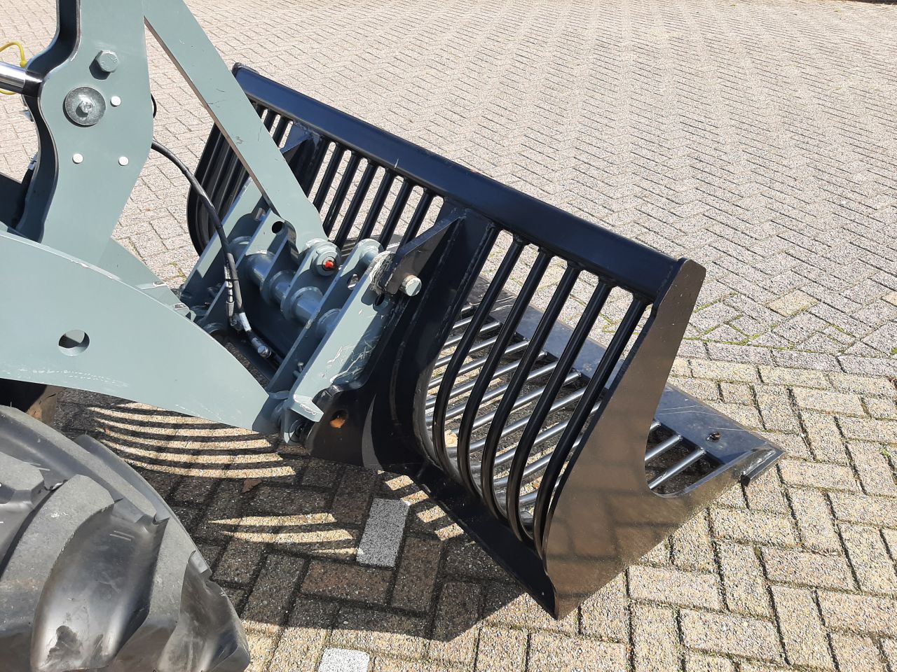 Puinriek / Puinbak 1,60m GiANT shovel snelwissel aansluiting