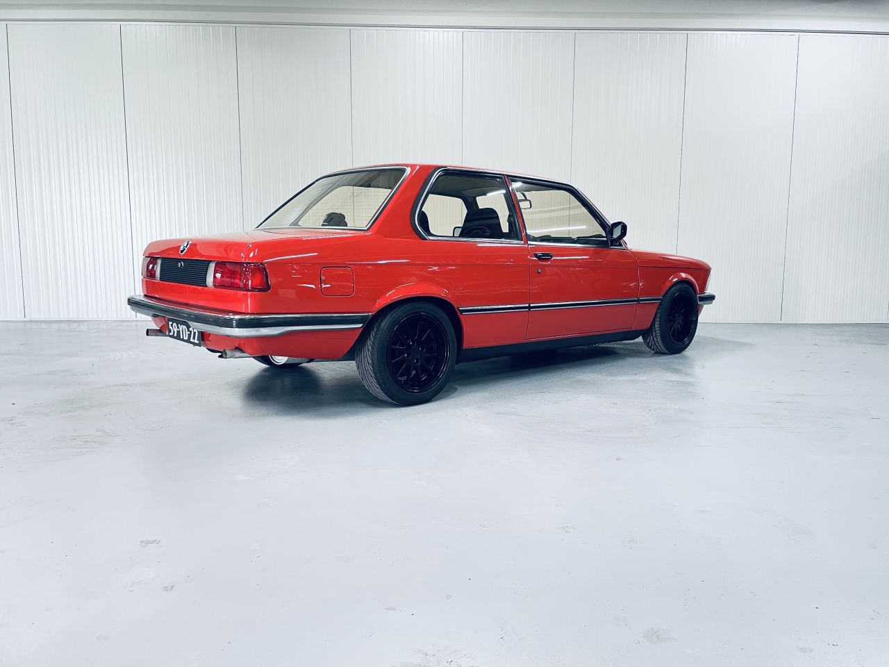 BMW 320i / 6 1977 (Restomod)