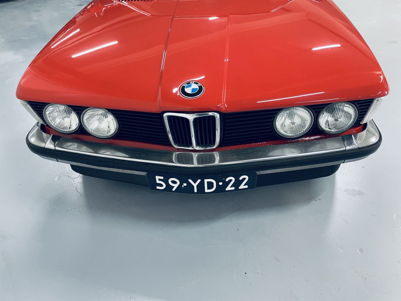 BMW 320i / 6 1977 (Restomod)
