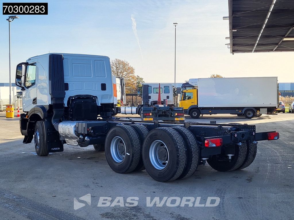 Iveco X-Way X-Way 500 6X4 NEW 6x4 chassis Sleepercab Rear Air suspension Automatic Euro 6