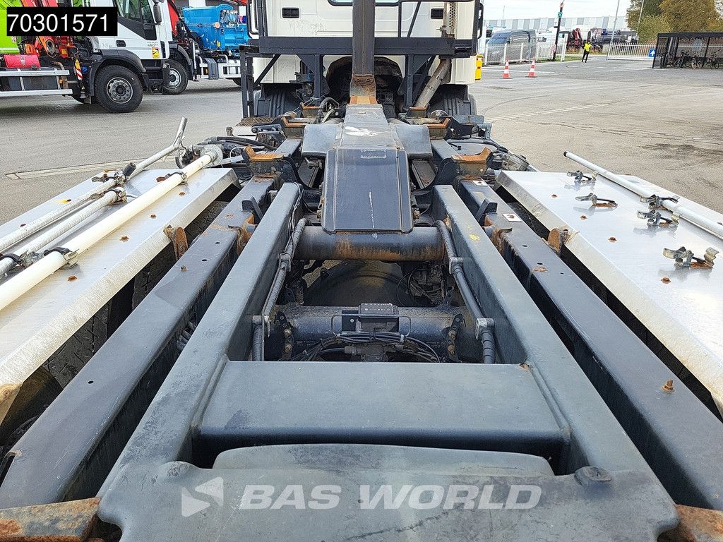 Scania P400 6X2 20 tons HIAB containersystem Retarder Automatic Lift+steering Euro 5