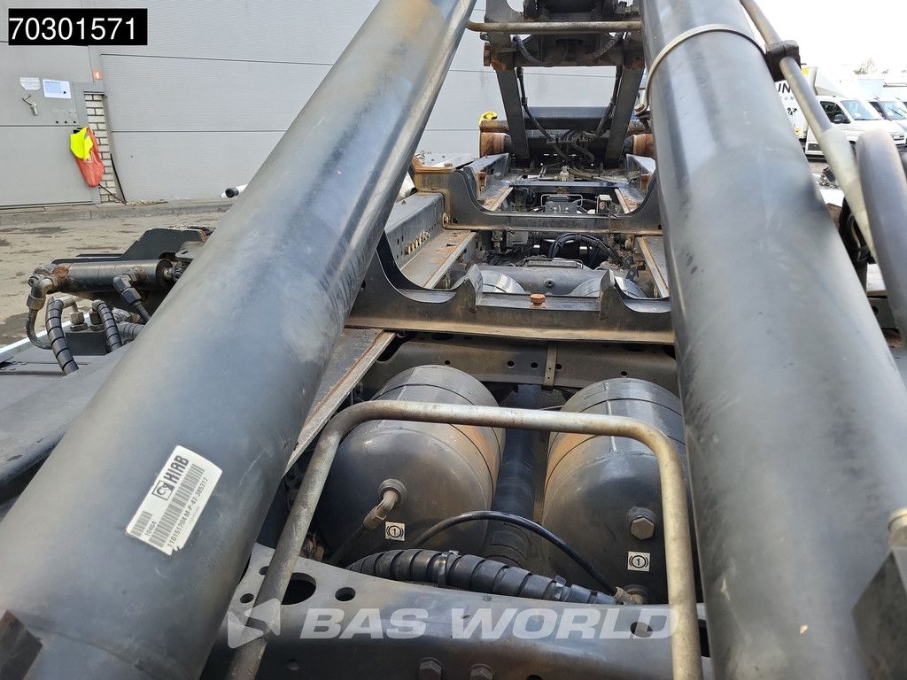 Scania P400 6X2 20 tons HIAB containersystem Retarder Automatic Lift+steering Euro 5