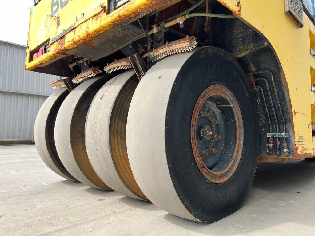 Bomag BW24R