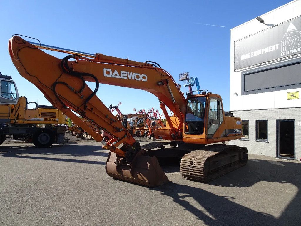 Daewoo-Doosan SL250LC-V