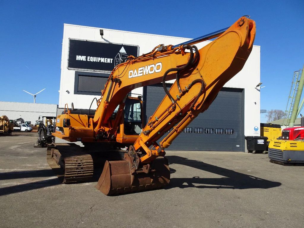 Daewoo-Doosan SL250LC-V