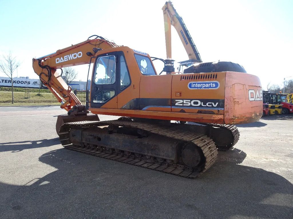 Daewoo-Doosan SL250LC-V