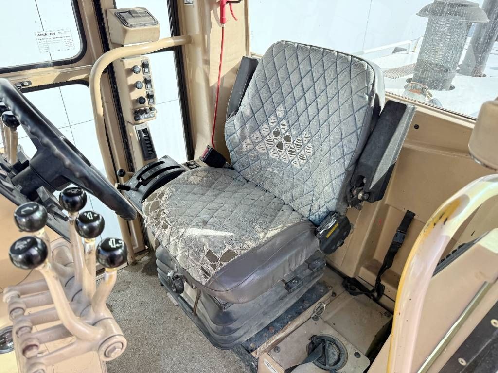 CAT 120H - CE Certified / Brand New Tyres!