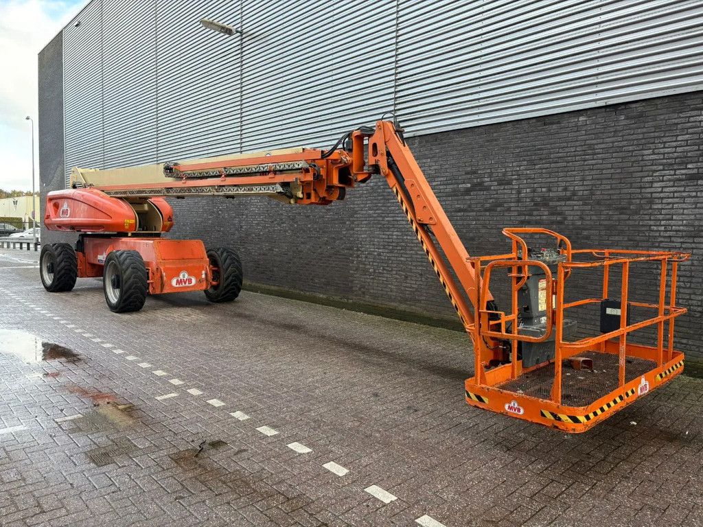 JLG 1200SJP