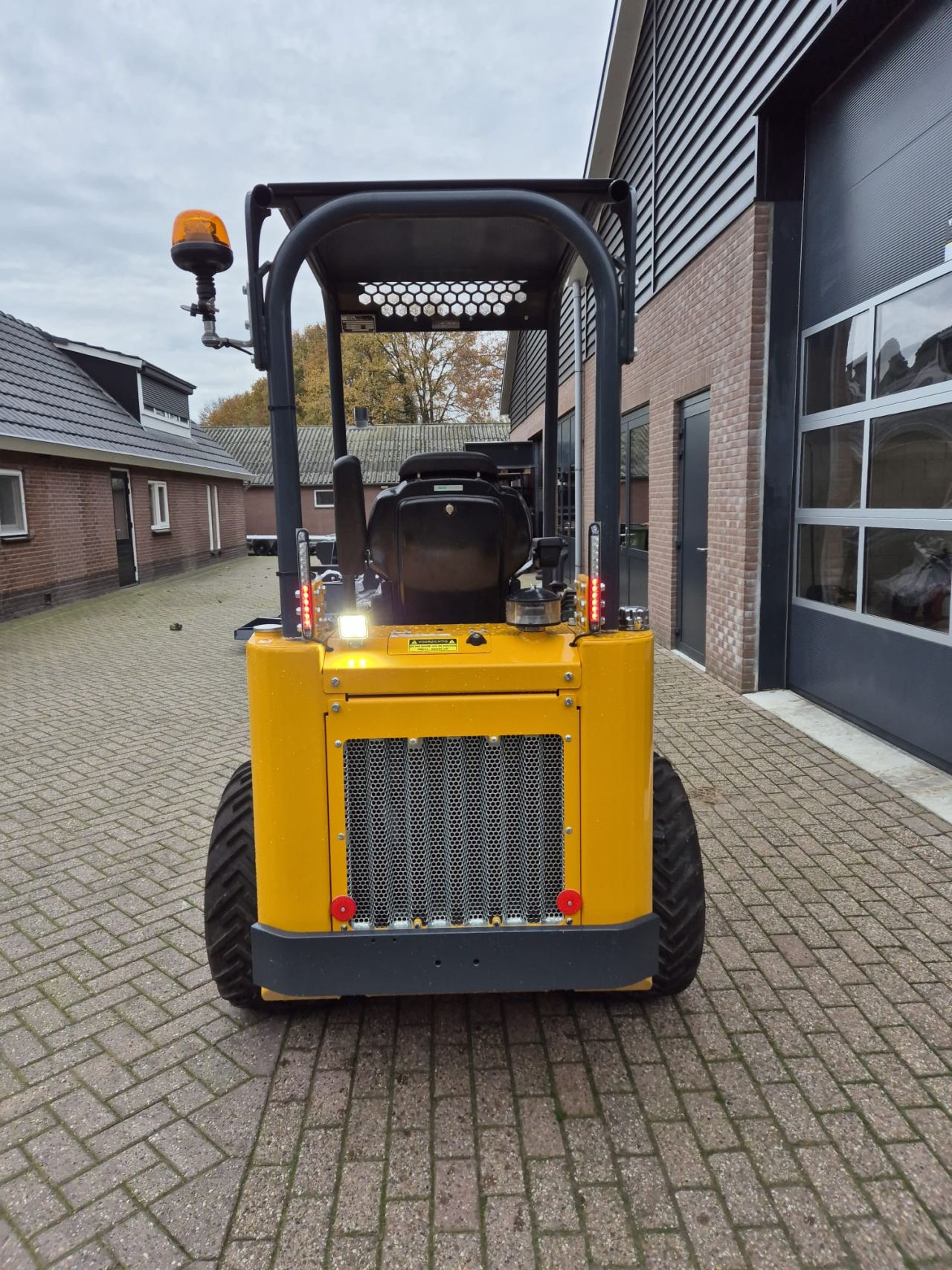 Knikmops 180 shovel met telegiek /hoog kiepen
