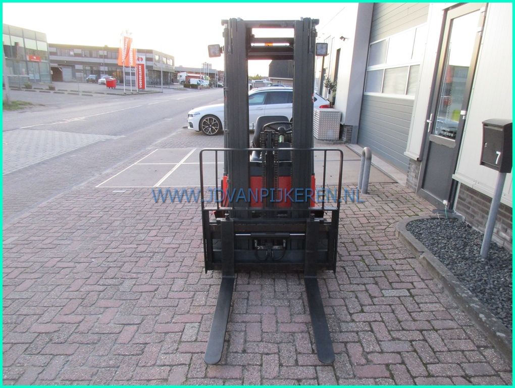 Linde E12 compact 7694uur+triplex4.7m+shift+accu83%+206cmhoog