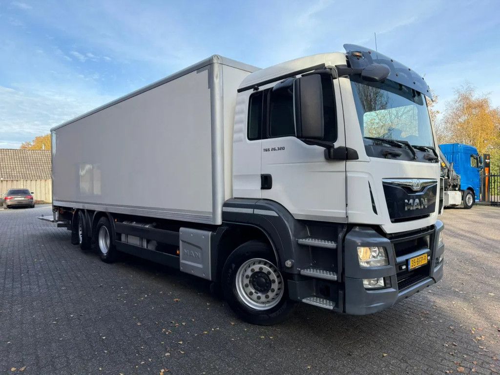 MAN TGS 26.320 7.6M Koffer Stuuras AHK 3.000KG LBW 243.060KM! NL Truck EURO 6 APK 02/2026